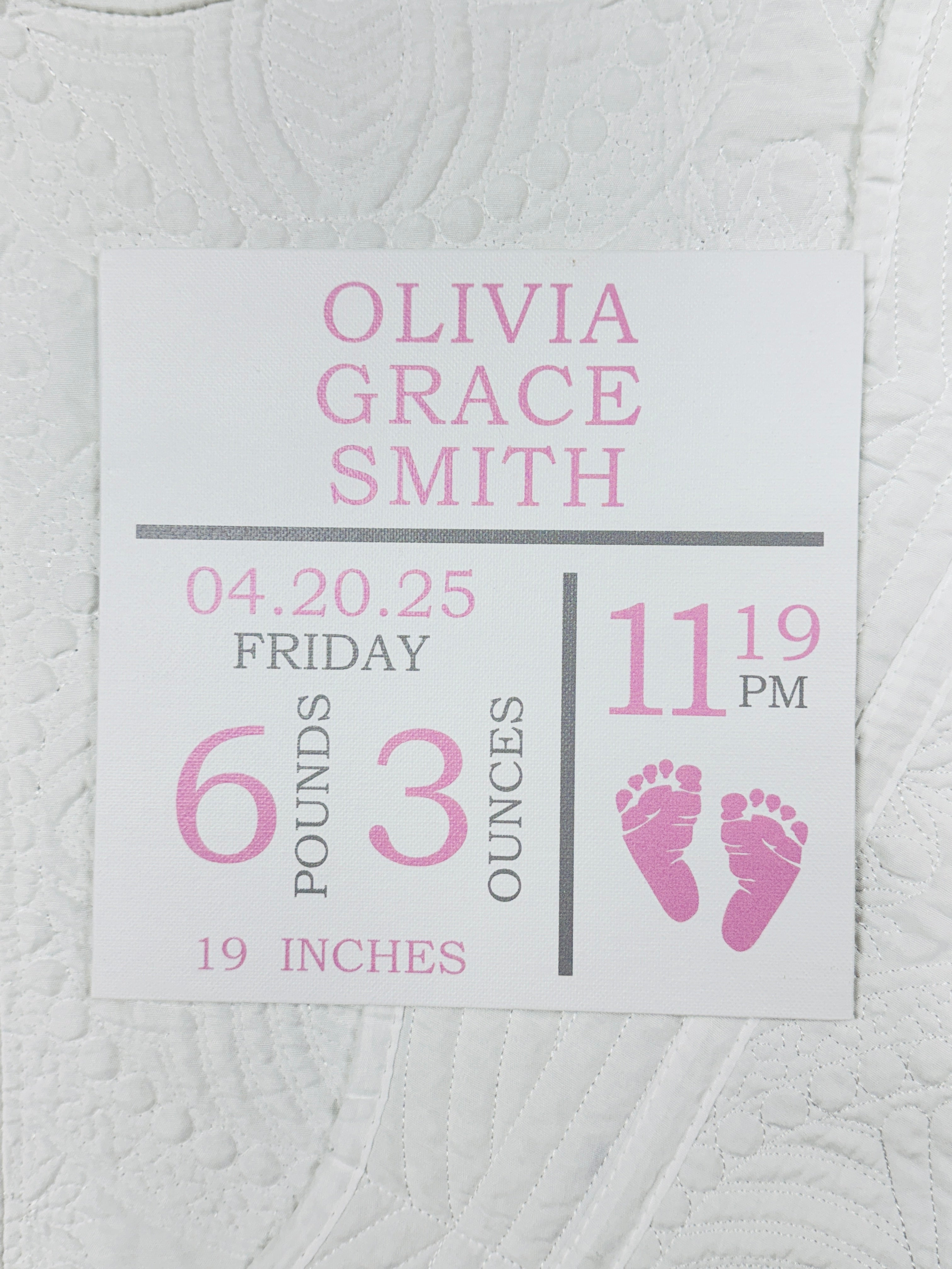 CUSTOM BABY ANNOUNCEMENT SIGN