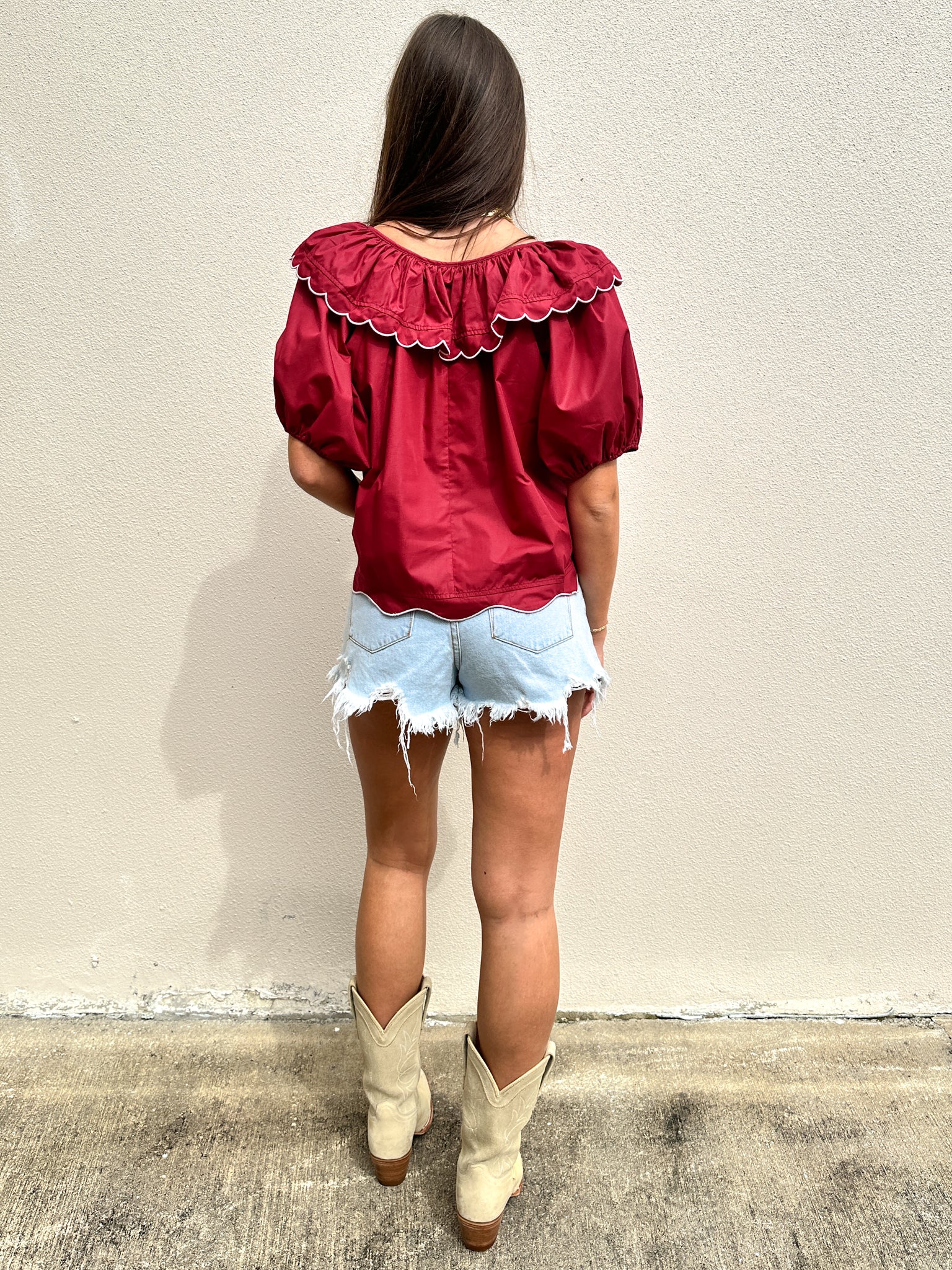 CHASE SCALLOP TOP