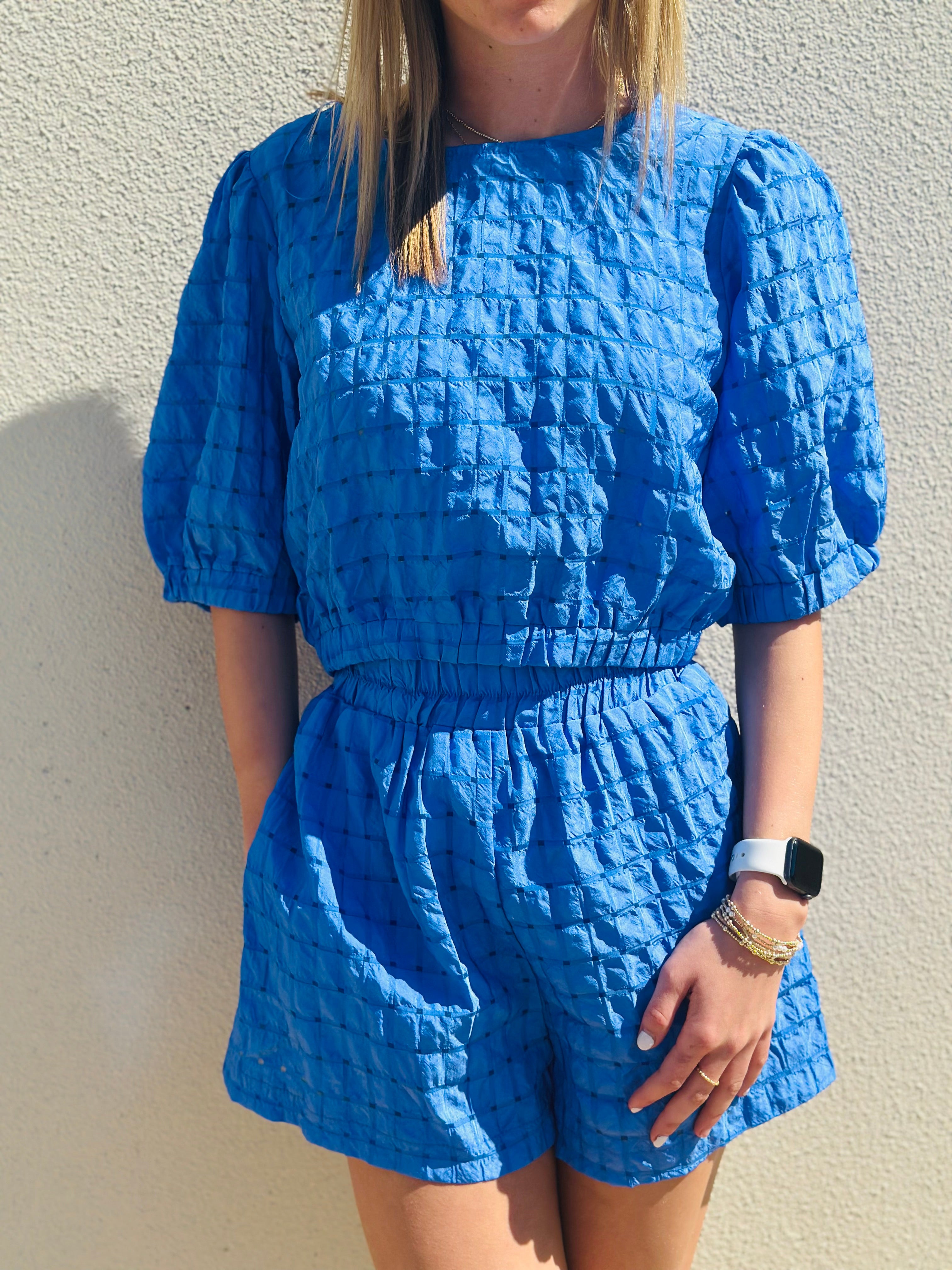 LAINEY BLUE TOP