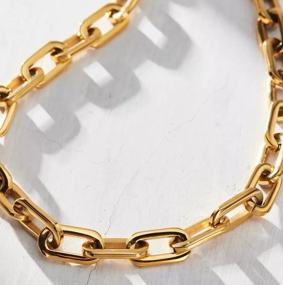 GAGE OVERSIZED LINK NECKLACE