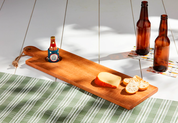 BEER BOTTLE LIGHT-UP SITTER