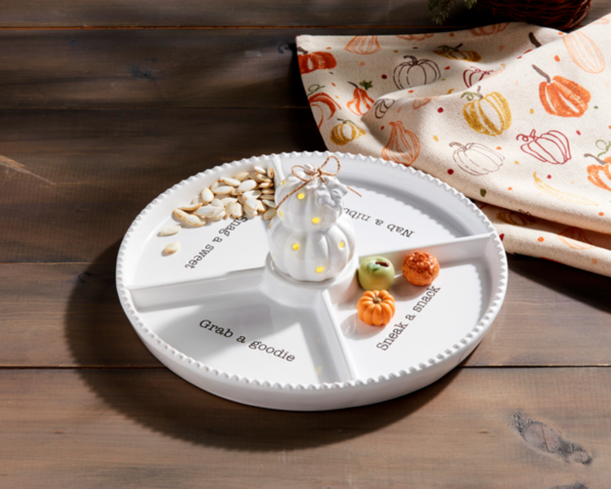 WHITE PUMPKIN LIGHT UP SITTER