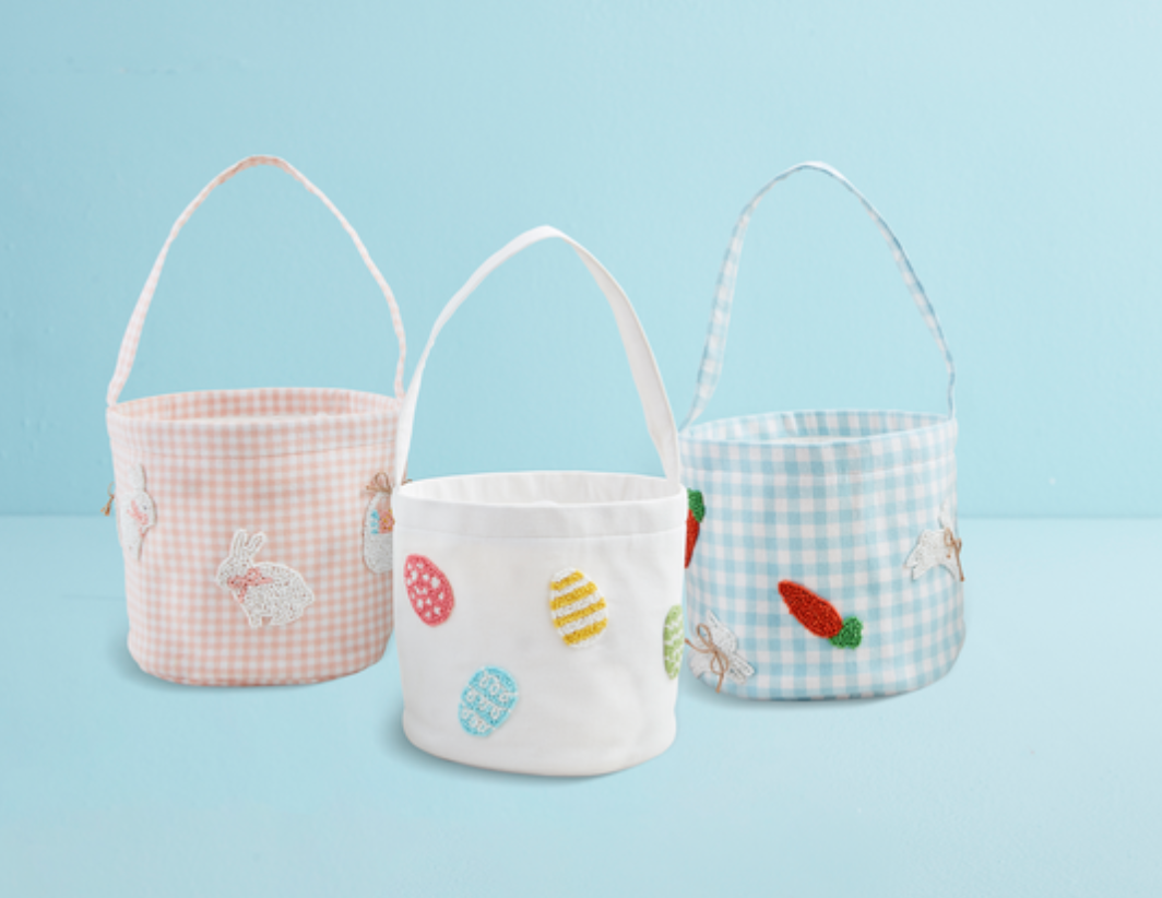 BLUE EASTER BEADED BUCKET