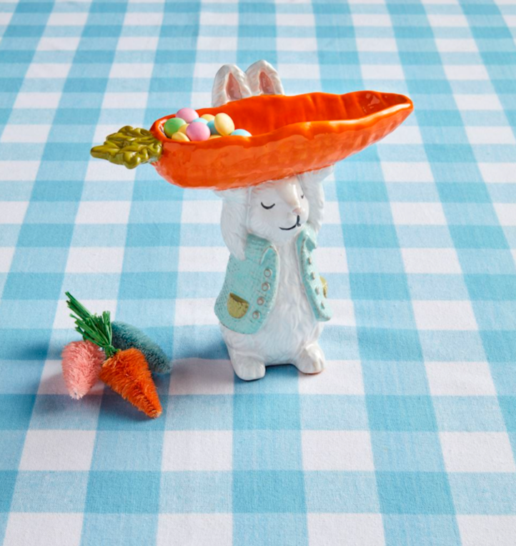 BUNNY CARROT CANDY PEDESTAL