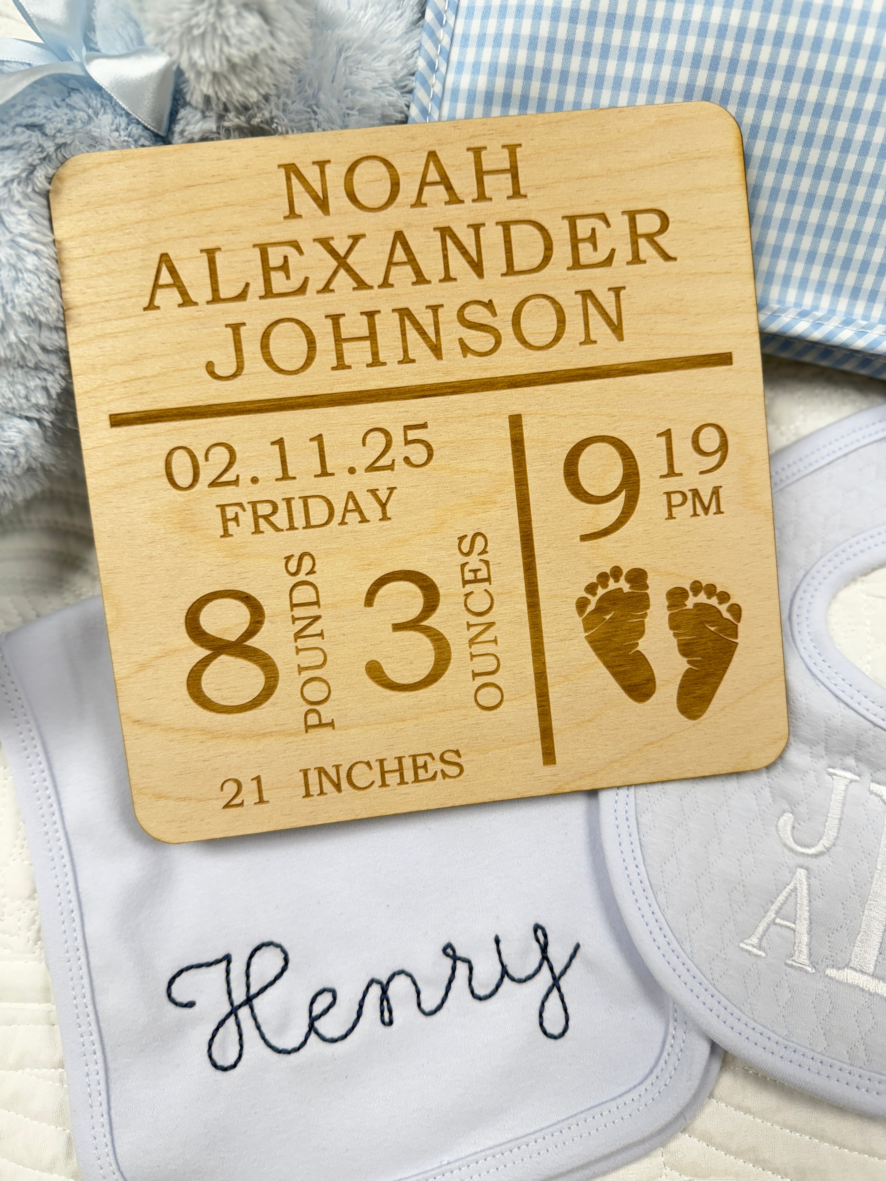 CUSTOM BABY ANNOUNCEMENT SIGN