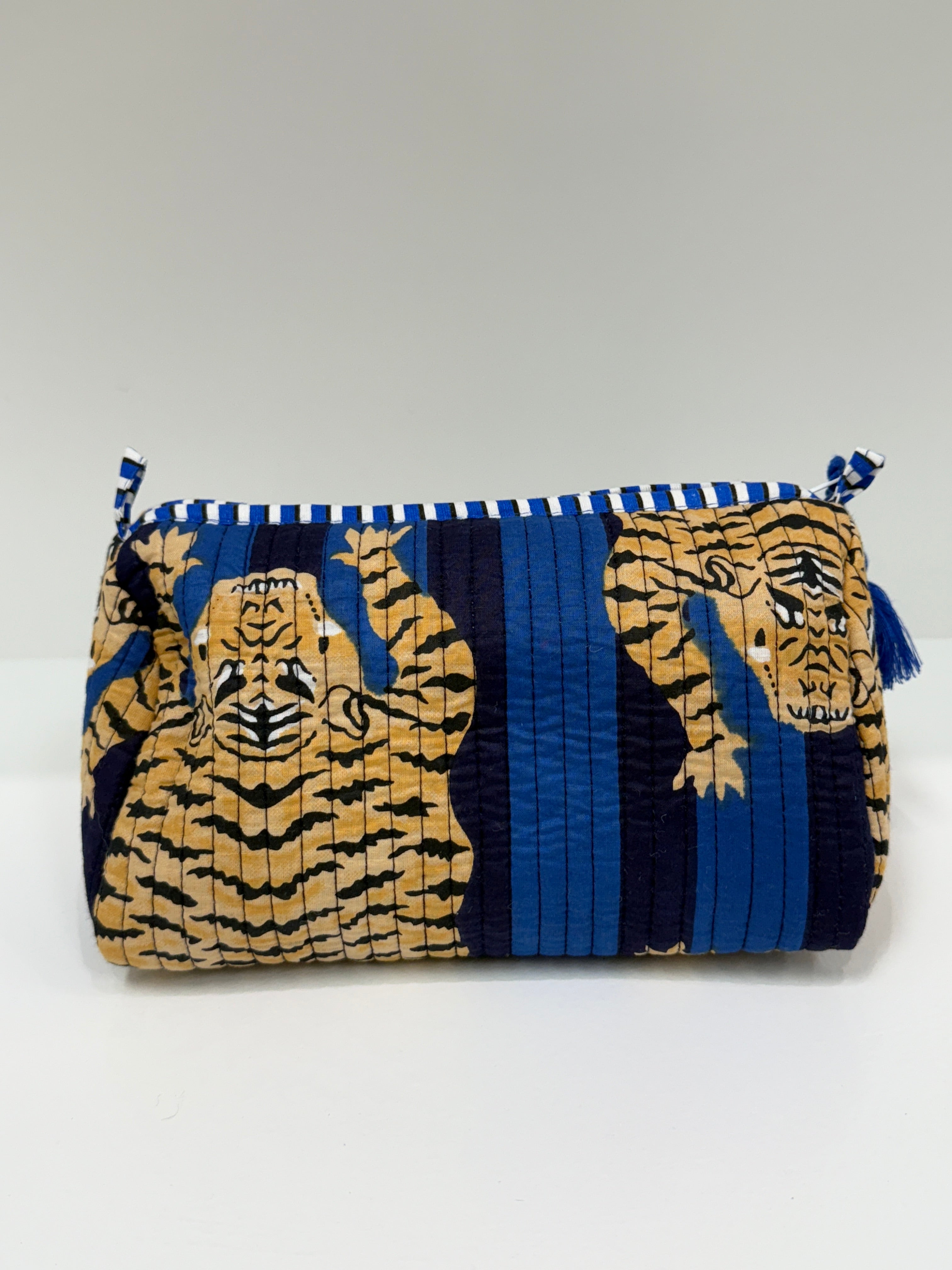 TIGER COSMETIC BAG | MEDIUM