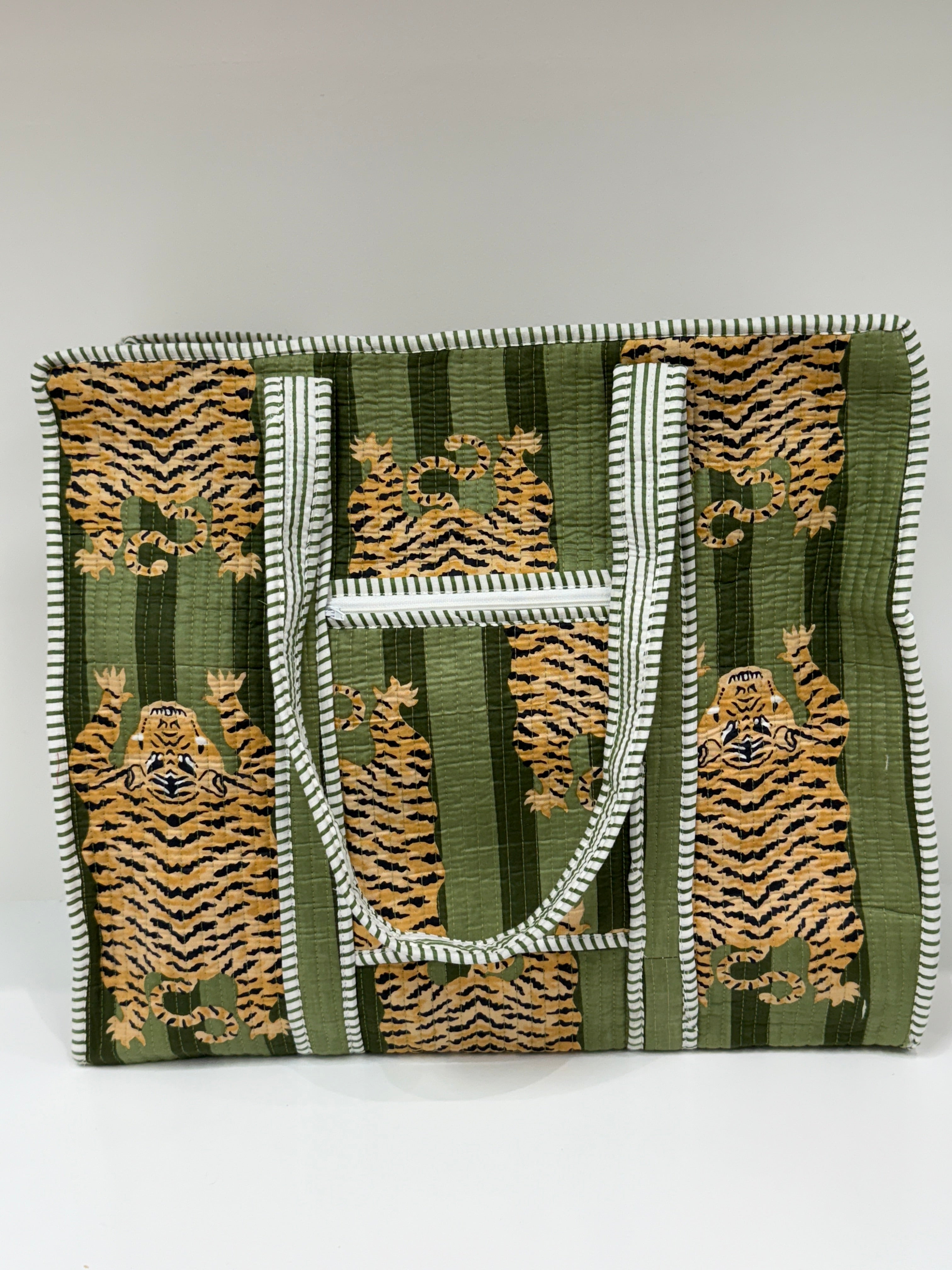 TIGER TOTE