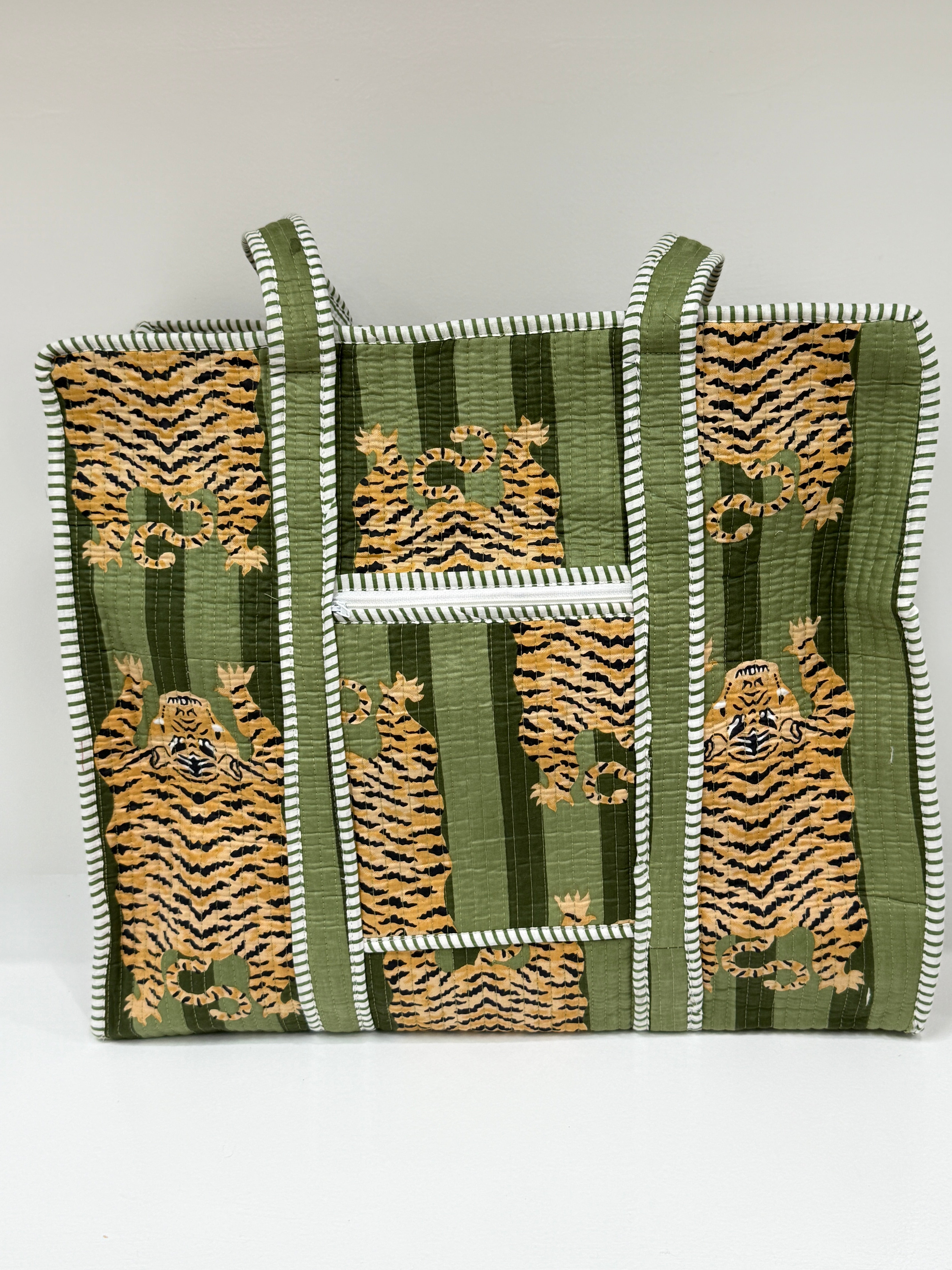 TIGER TOTE