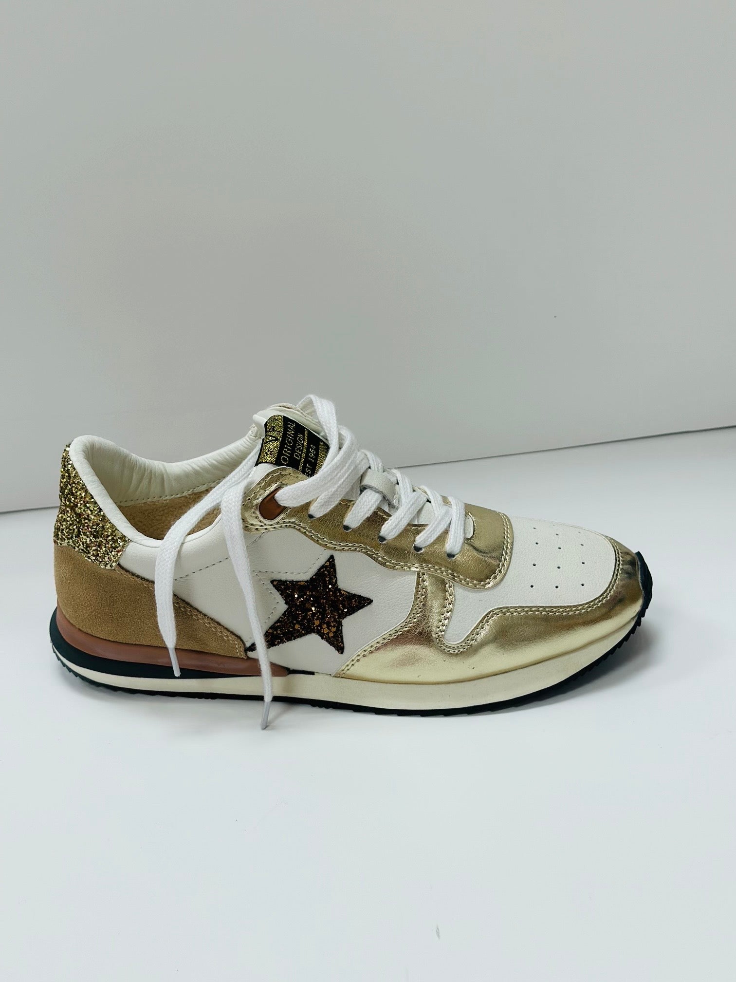 ROCK SNEAKER