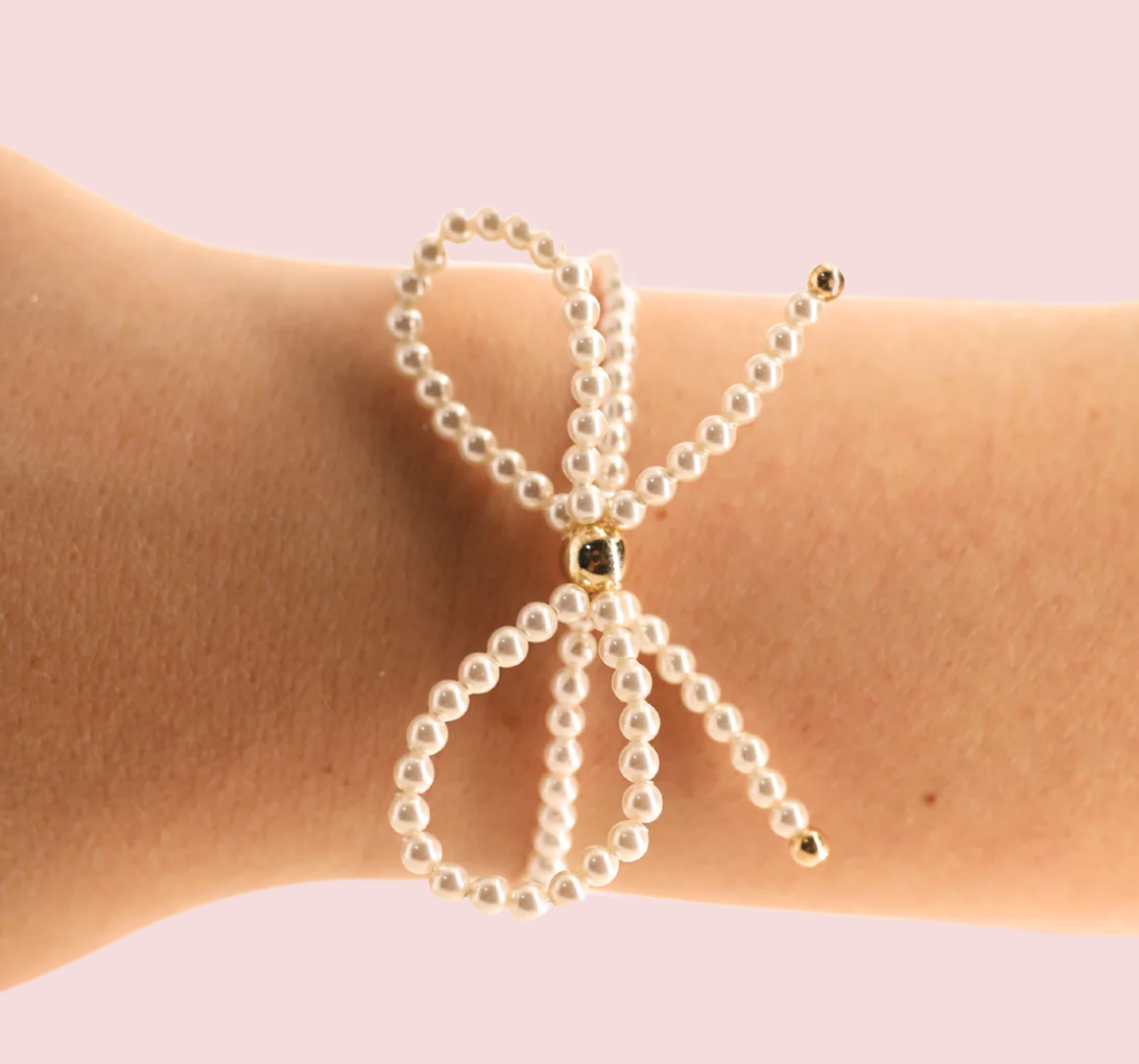 PEARL BOW BEADED BRACELET
